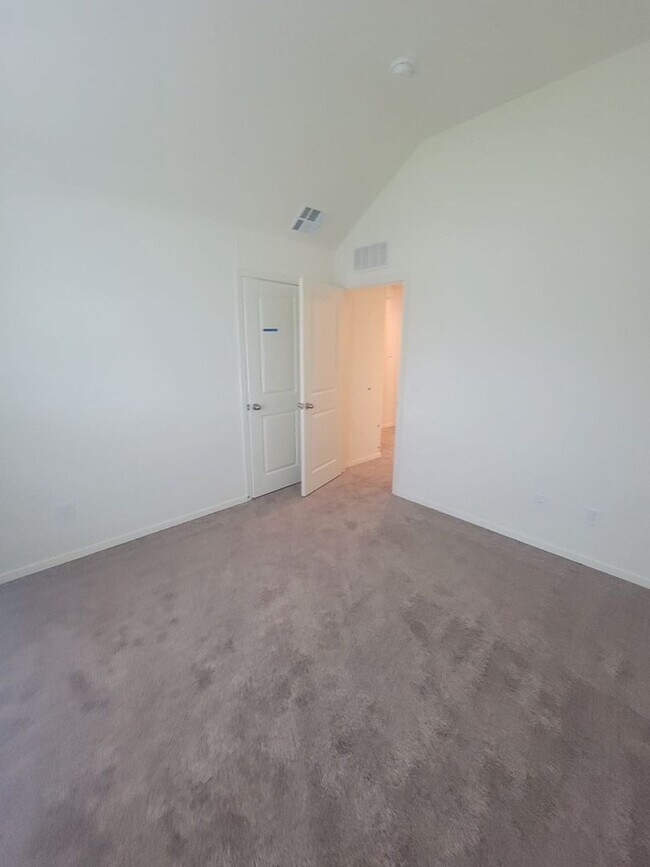 Building Photo - Brand new 4 Bed 2 Bath Simmons Home! Be th...