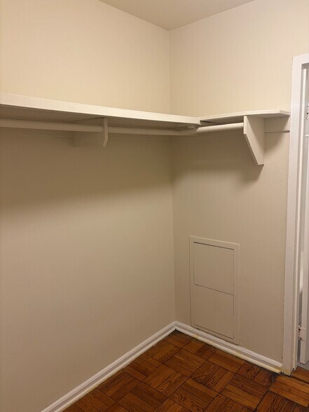 Building Photo - 3435 Holmead Pl NW