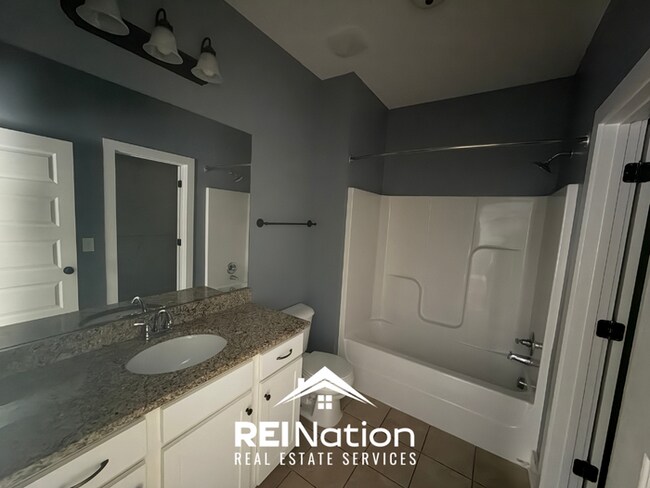 Building Photo - 4BR/2BA Birmingham Rental with Attached 1-Car Garage & Open Kitchen Island