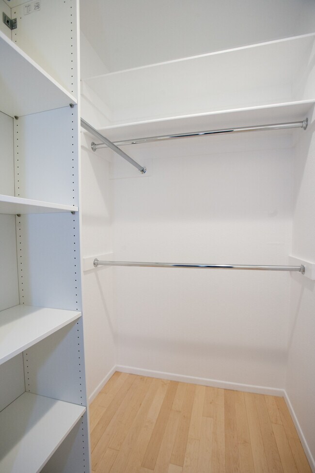 Large walk in closet - 4106 McLaughlin Ave