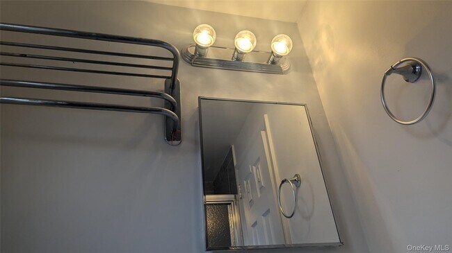 Building Photo - 9 Harrison St