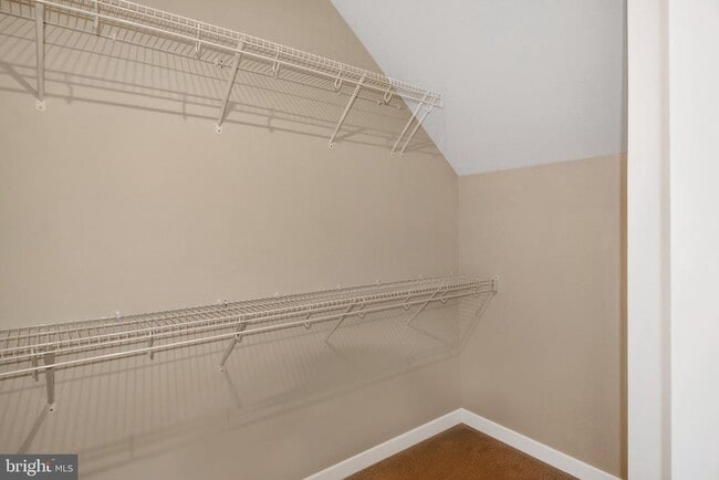 Building Photo - 44615 Wolfhound Sq