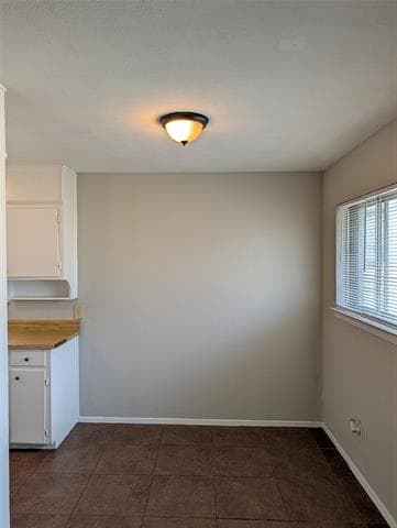 Building Photo - 2901 San Marcos Dr