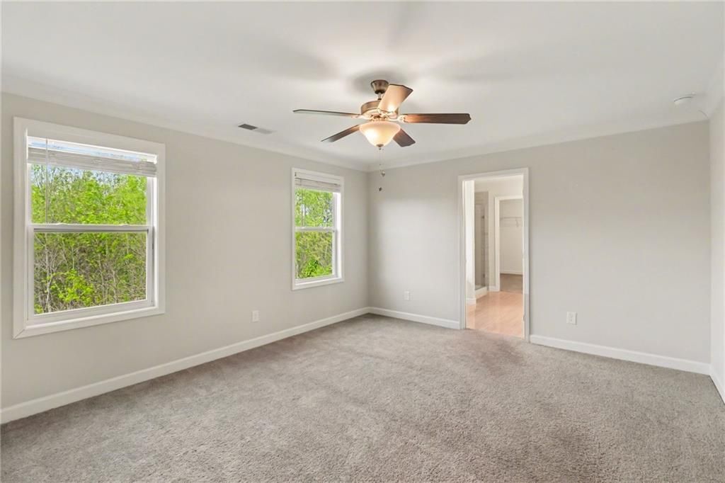 Building Photo - 545 Cresentry Brook