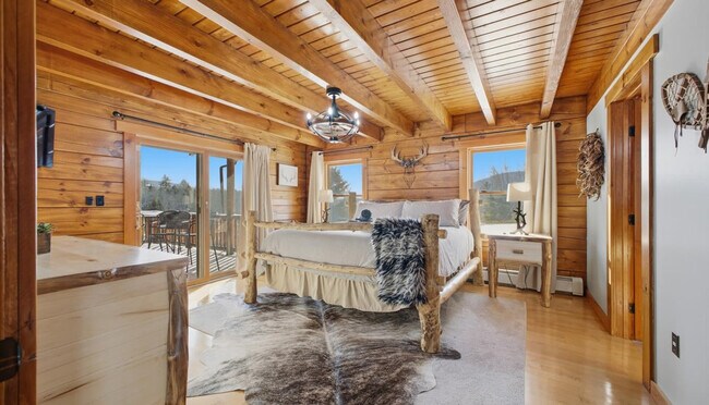 Building Photo - 241 Campbell Rd