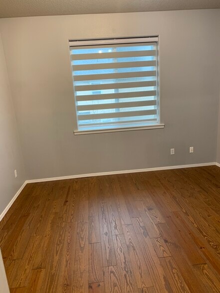 Bedroom - 1661 NE Market Dr