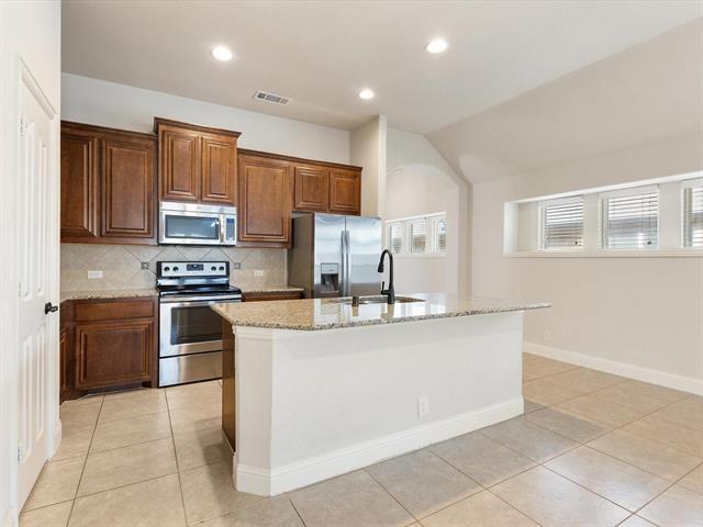 Building Photo - 2106 Hanakoa Falls Dr