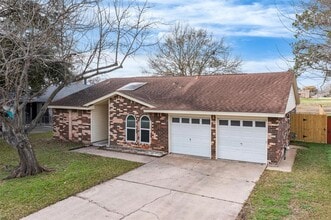 Building Photo - 4706 Jefferson Ave