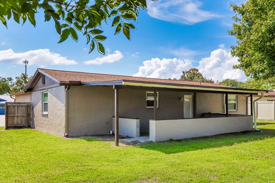 Building Photo - 2204 John Morton Rd