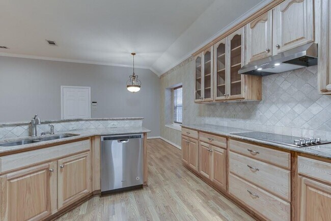 Building Photo - Location....Location....Location....