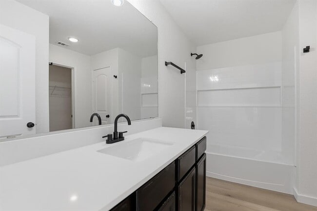 Building Photo - 4001 Cressler Ln