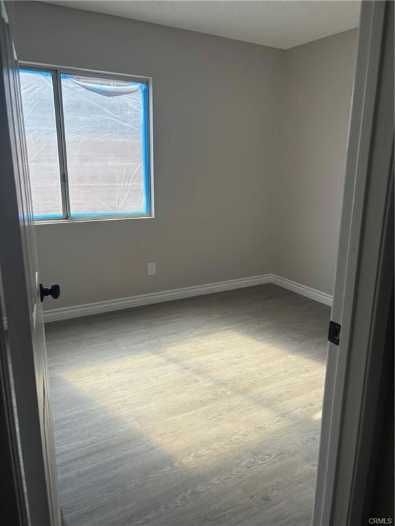 Building Photo - 37543 Royal Ct