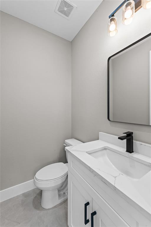 Building Photo - 2607 Martinas Ct