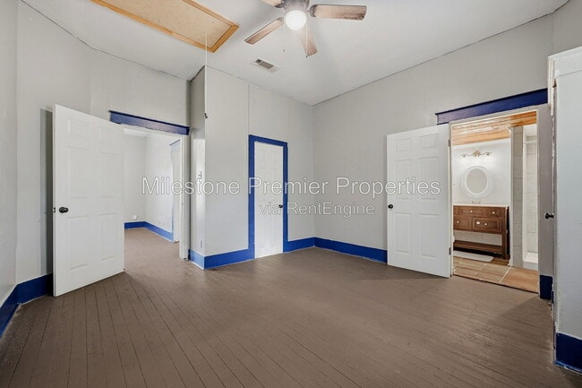 Building Photo - 605 E Woodard St