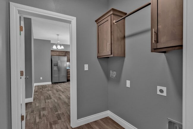 Building Photo - Brand New 2-Bed/3-Bath Townhouse in Joplin...