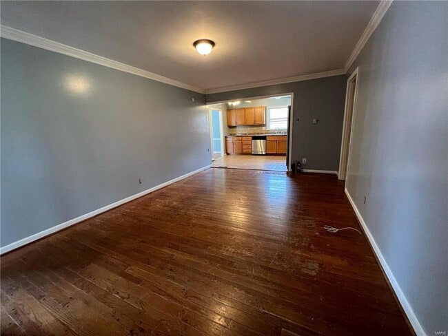 Building Photo - 1565 Zurich Dr