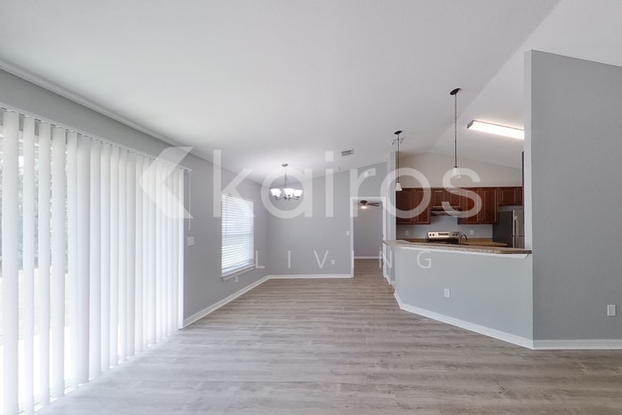 Building Photo - 1 Malauka Radial Cir