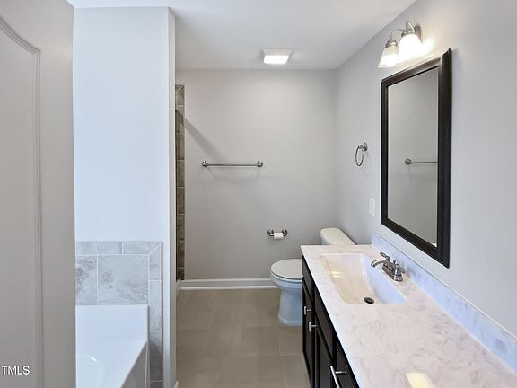 Building Photo - Build Equity While Leasing - Lease and Own...