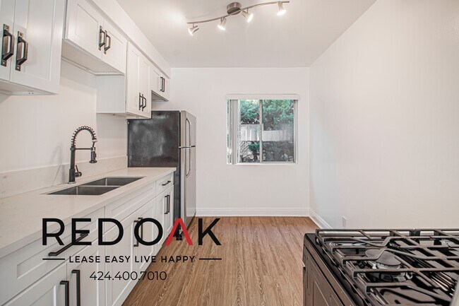 Building Photo - 12520 Lakewood Blvd