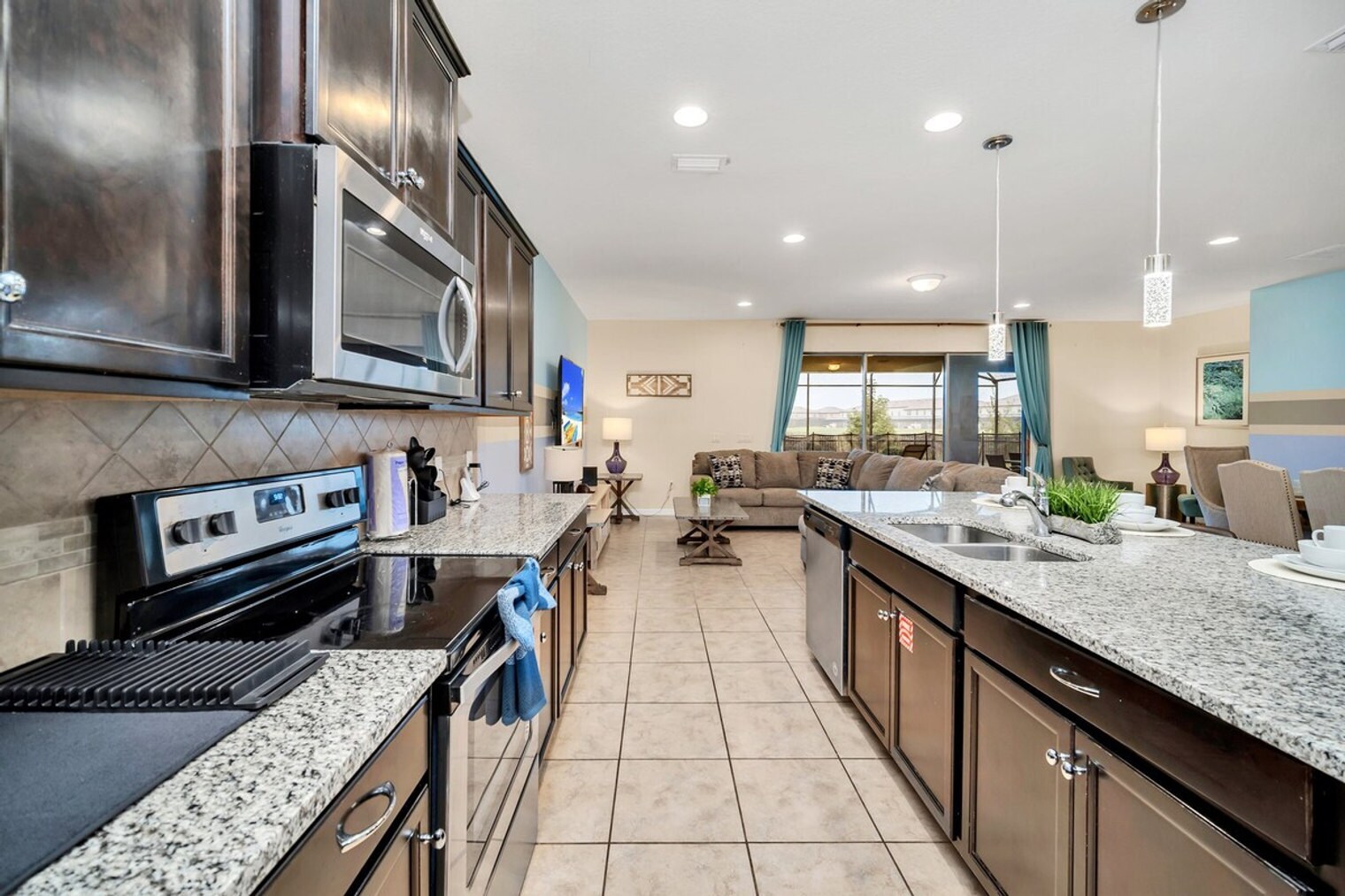 Building Photo - 8805 Bengal Ct