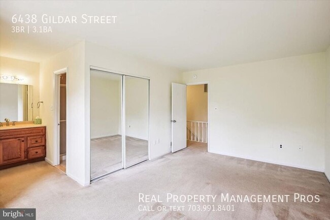 Building Photo - 6438 Gildar St