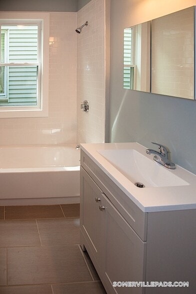 Building Photo - 21 Granite St