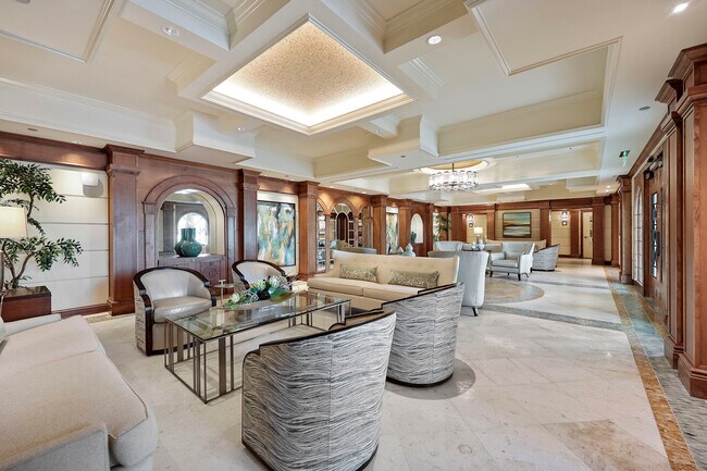 Building Photo - 455 Cove Tower Dr