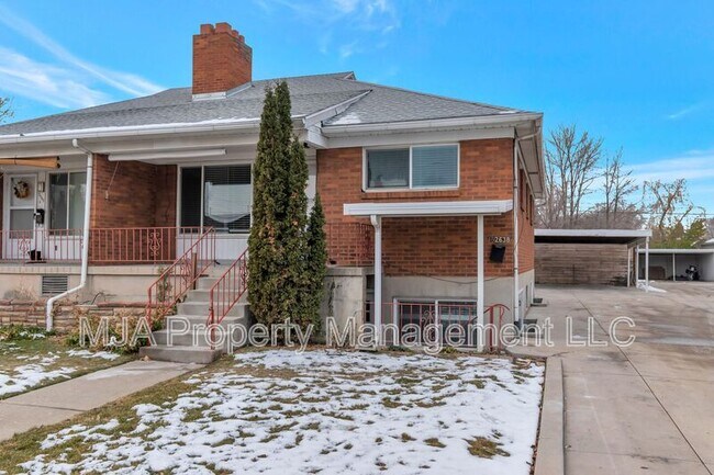 Building Photo - 2642-2642 S 800 E