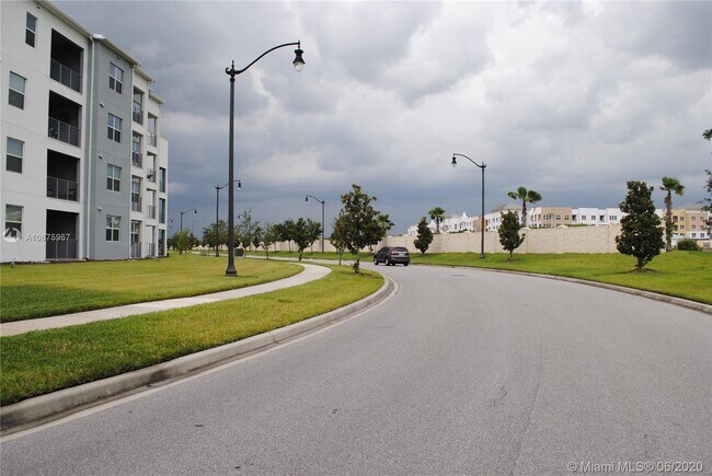 Building Photo - 4751 Clock Tower Dr