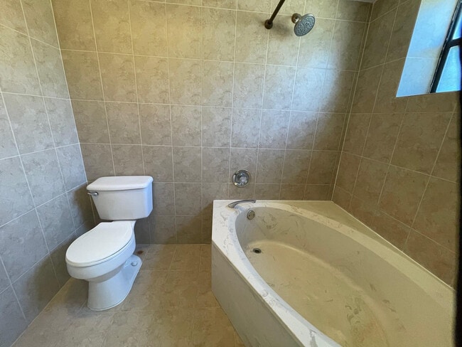 Building Photo - 1780 Hammock Blvd