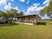 Building Photo - 2050 Tenney Creek Rd