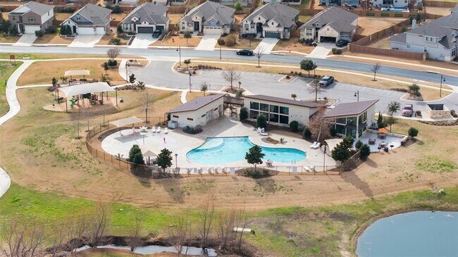 Building Photo - 420 White Steppe Way