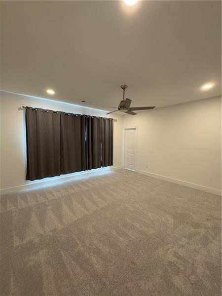 Building Photo - 1255 Westshore Dr