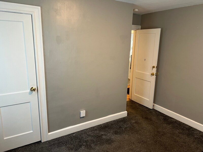 Building Photo - 207 N Armistead Ave