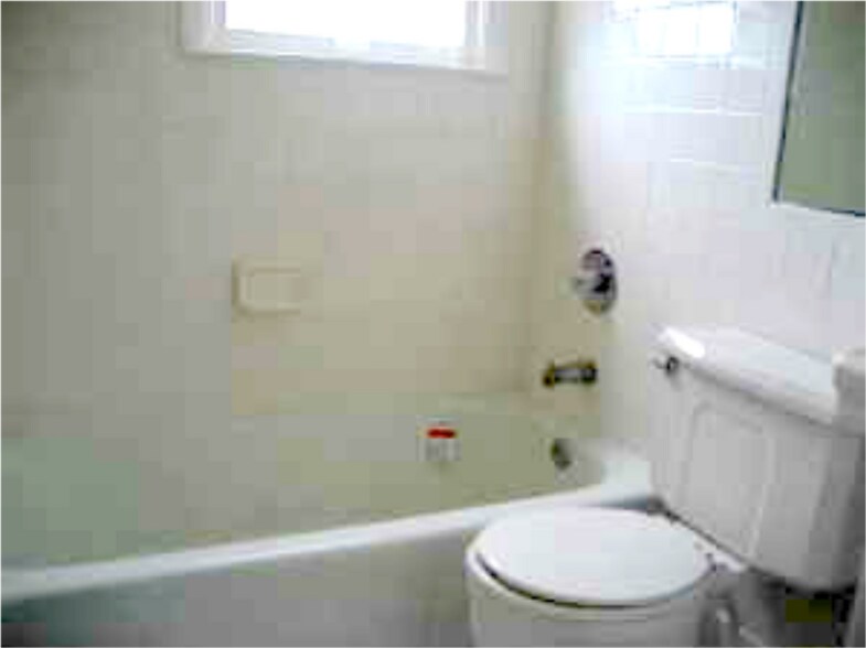 Building Photo - 609 Rosebank Ave