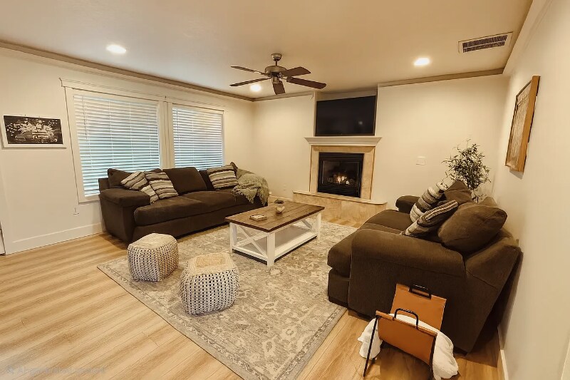 Building Photo - 6709 W Octave St