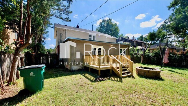 Building Photo - Beautifully Remodeled 4-Bedroom Home near ...