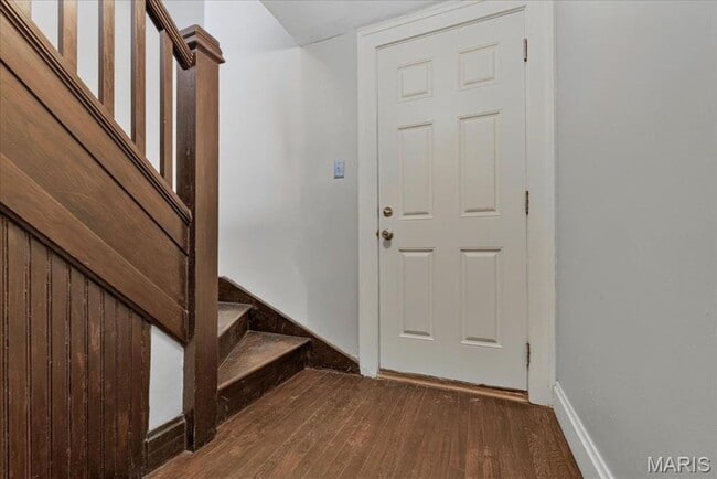 Building Photo - Cute Tower Grove South Home