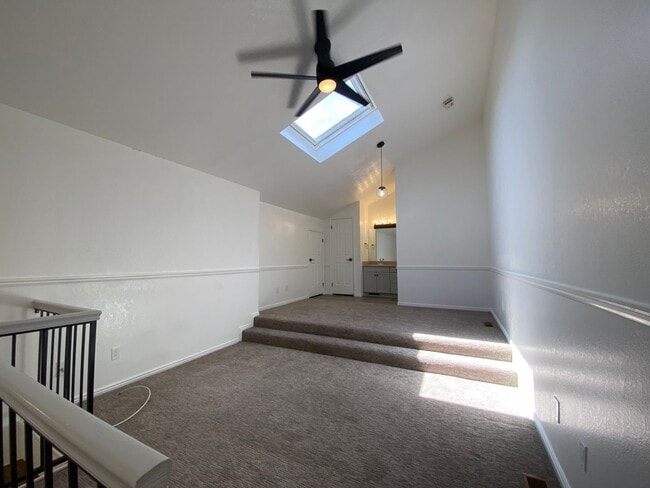 Building Photo - REMODELED 2 BEDROOM UNIT DOWNTOWN ST. GEORGE!