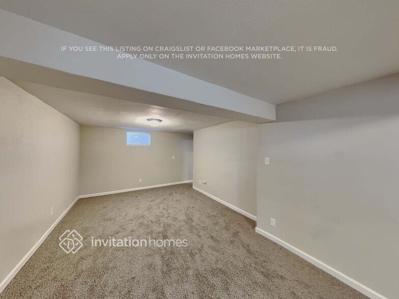 Building Photo - 2821 S Argonne St