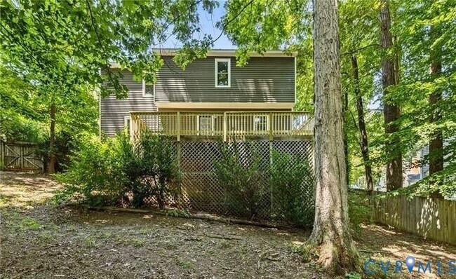Building Photo - 13803 Deer Run Cir