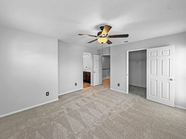 Building Photo - Beautifully Upgraded 3BR/2.5BA Townhome in...