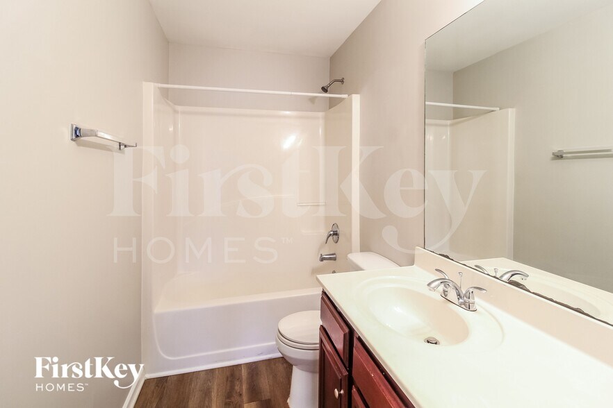 Building Photo - 1436 Wilson Manor Cir SE