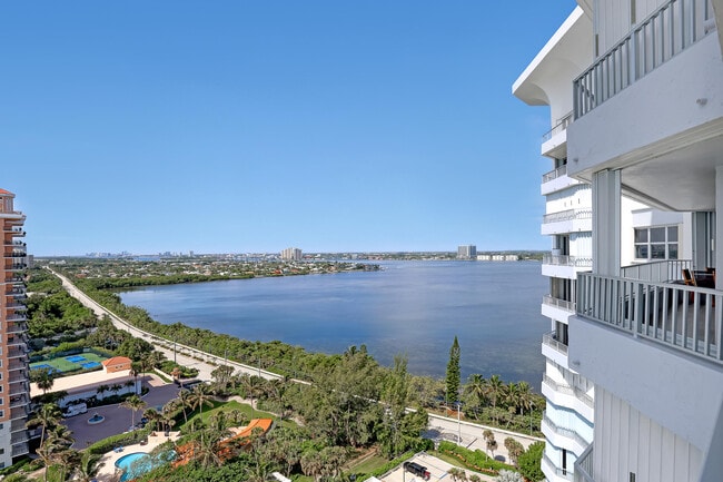 Building Photo - 5200 N Ocean Dr
