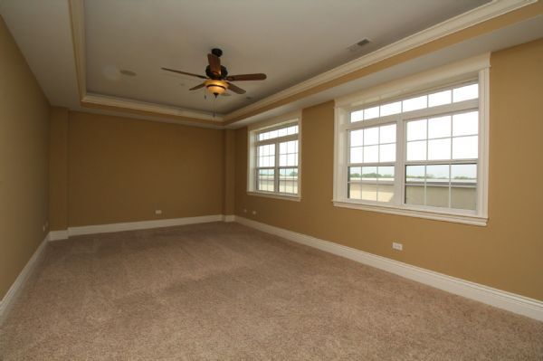 Building Photo - 10765 Clock Tower Dr