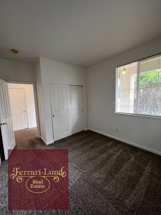 Building Photo - ?? Home in the Vistas in East Sparks- Kay DeAlba Property!! ??