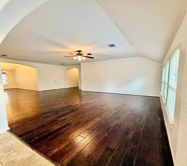 Building Photo - 95 Sagamore Ridge Pl