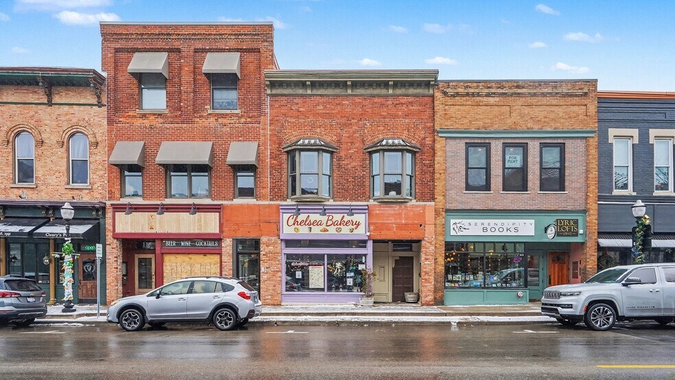 Building Photo - 115 S Main St