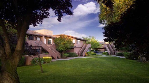 Building Photo - 4111 N Blythe Ave