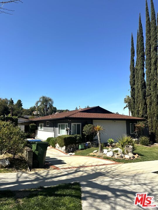 Building Photo - 4509 Canoga Dr